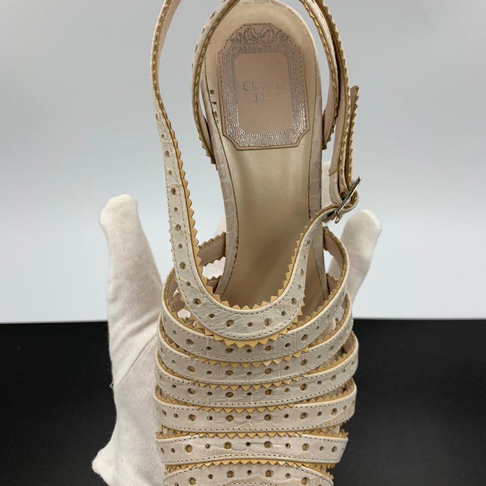 not for sale 🌸CD CHRISTIAN DIOR WOMEN SHOES Lauxry For Wedding or Party👠 - Picture 4 of 8